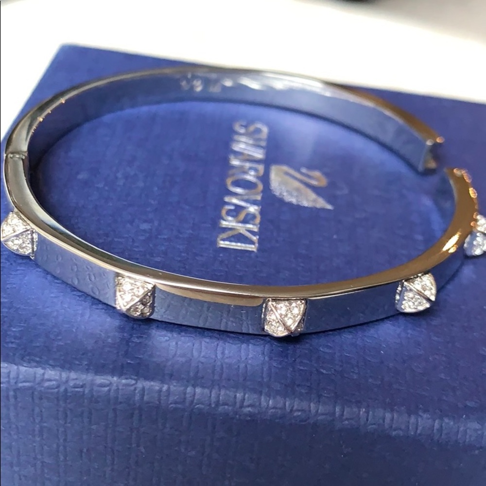 Swarovski Crystal Bangle - Picture 6 of 9